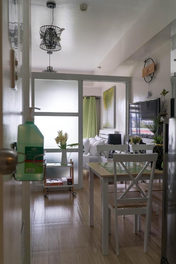 An Oasis In Tagaytay Apartment Tagaytay City ภายนอก รูปภาพ