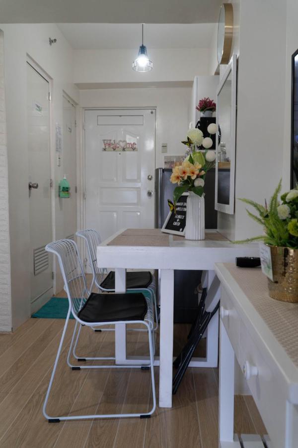 An Oasis In Tagaytay Apartment Tagaytay City ภายนอก รูปภาพ